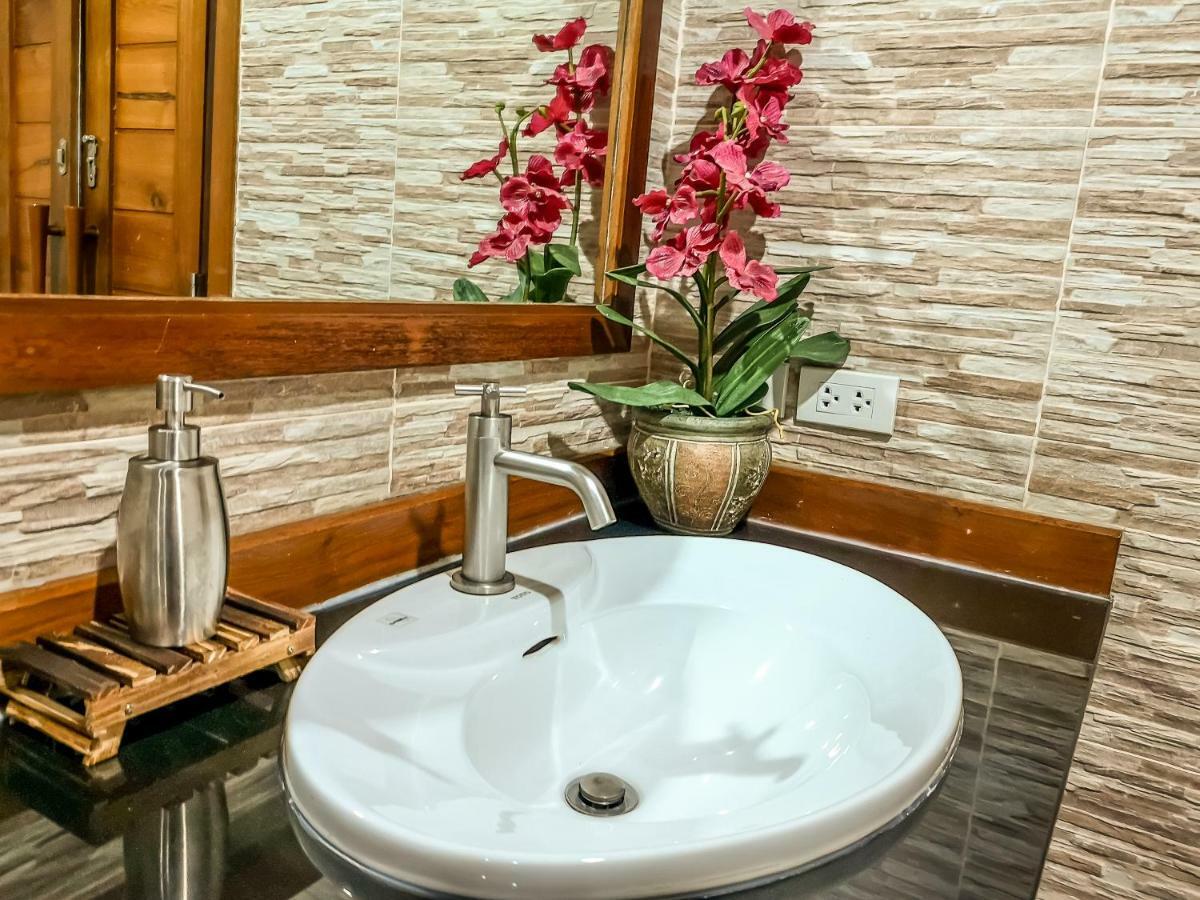 Khanom Sea Breeze Apartment מראה חיצוני תמונה